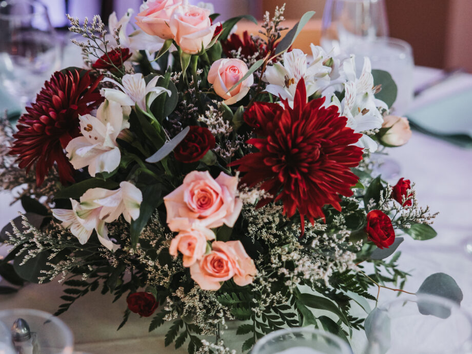 Perkasie Florist Wedding Flowers - Photo by Lovestruck Pictures